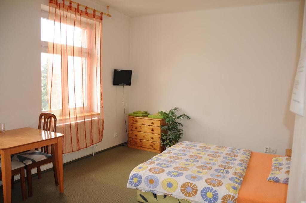 Hradec Králové Penzion Pupendo מראה חיצוני תמונה