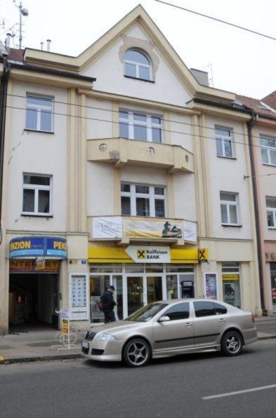 Hradec Králové Penzion Pupendo מראה חיצוני תמונה